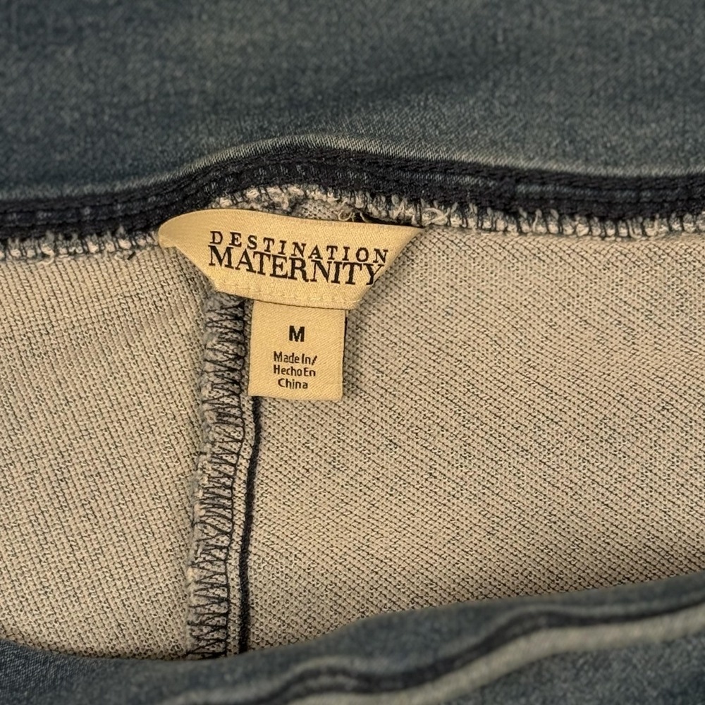 Destination Maternity Leggings Medium Jegging Denim Under Belly Soft Travel New‎ - Picture 3 of 13
